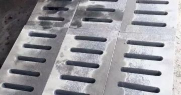 海南 芝麻灰石材沟盖板