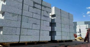 海南 路沿石装车出货