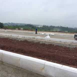 海南花岗岩路沿石在市政道路上的应用