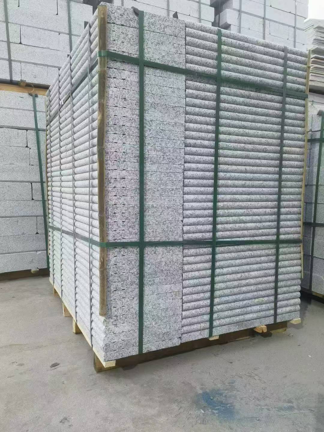 海南 芙蓉白3公分厚磨圆边、拉槽，楼梯踏步