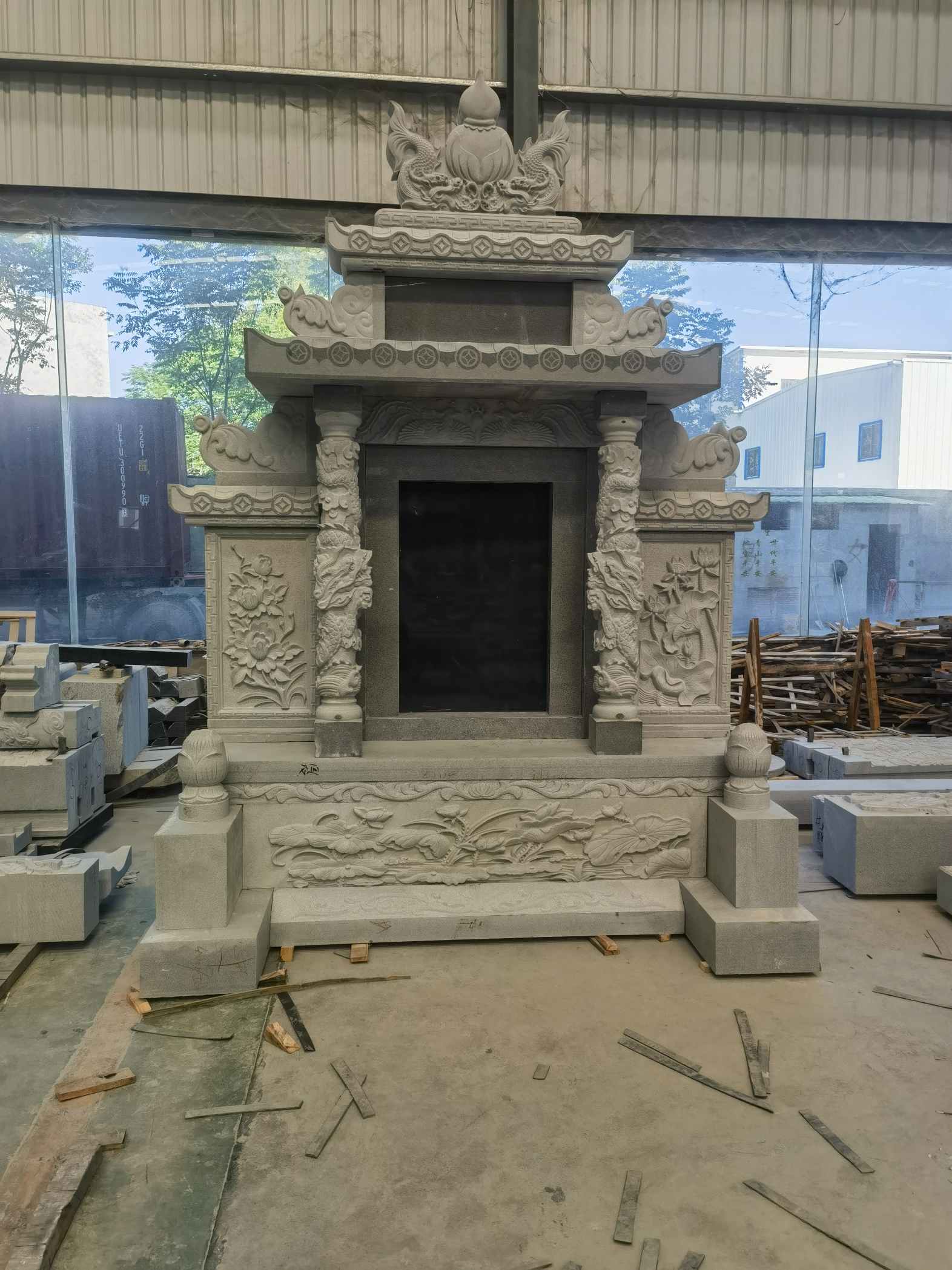 海南 芝麻灰高档墓碑、土墓，一套也支持定做