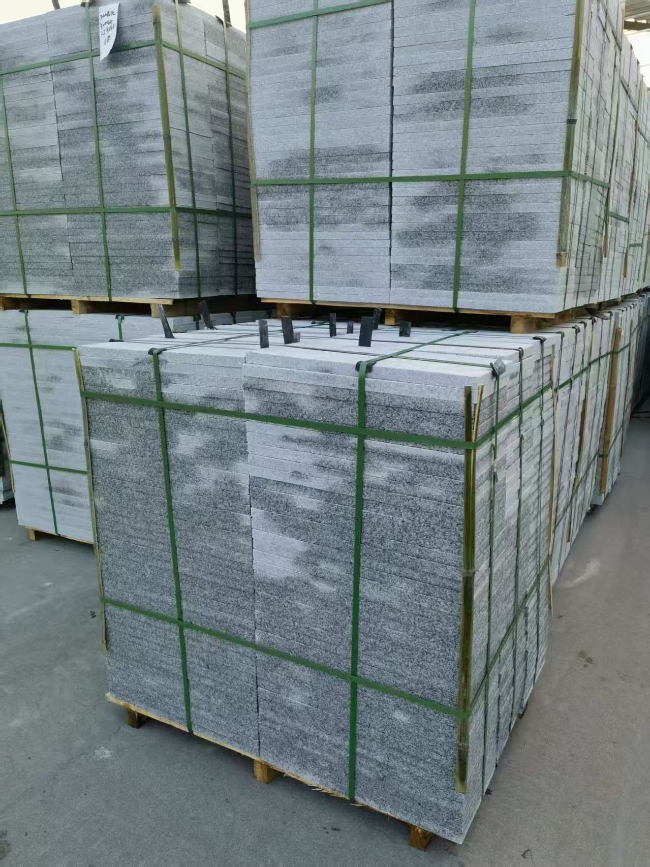 海南 芝麻白地铺石材