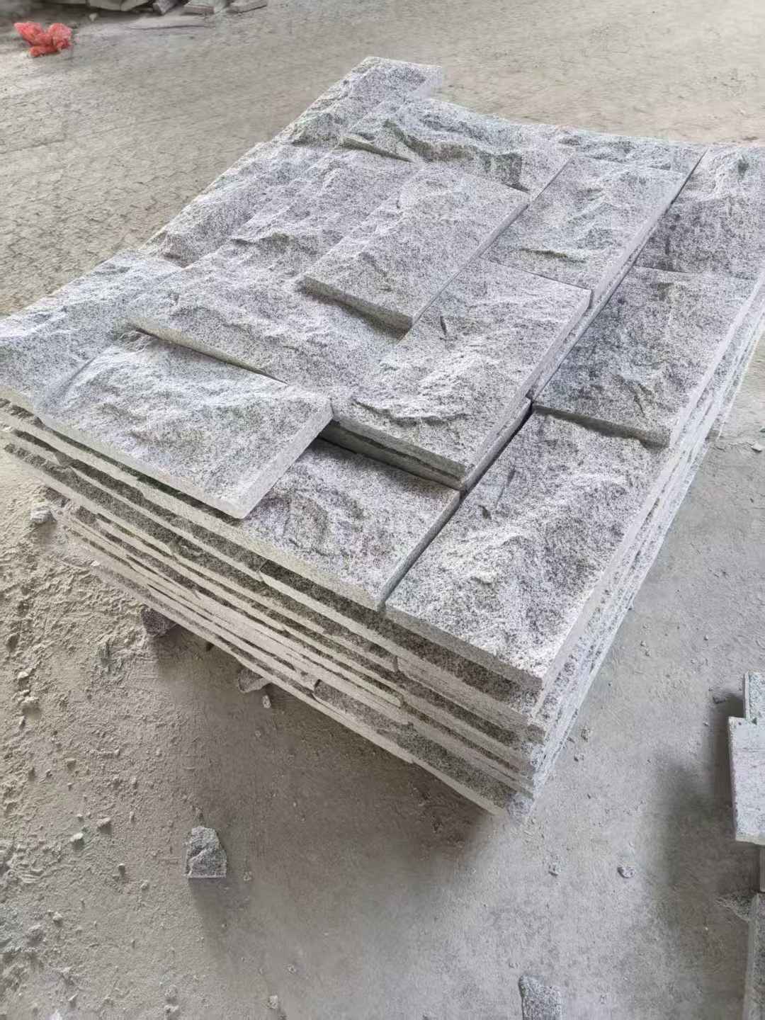 海南 芝麻白蘑菇石、自然面