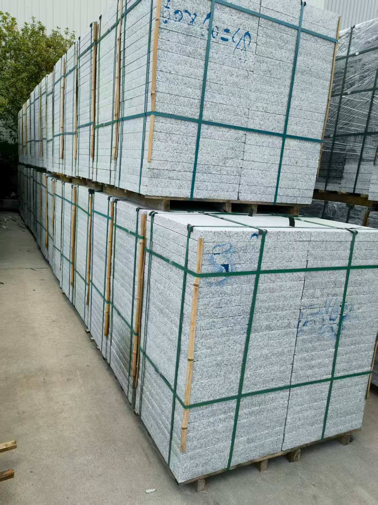 海南 大花芙蓉白火烧成品，市政园林广场地铺石